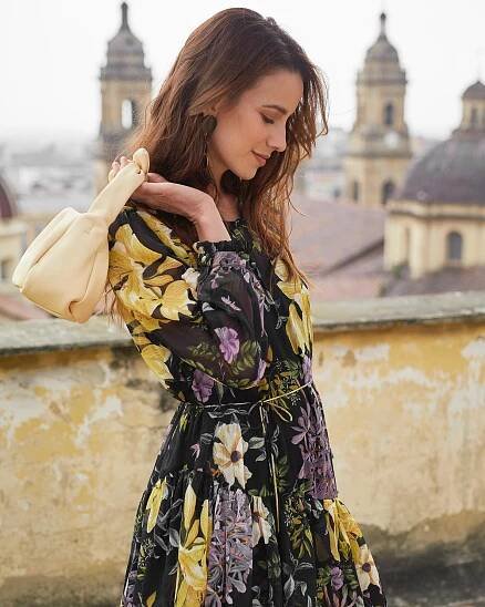 Laura Londoño - Telenovely.net ... vše o telenovelách na jednom místě