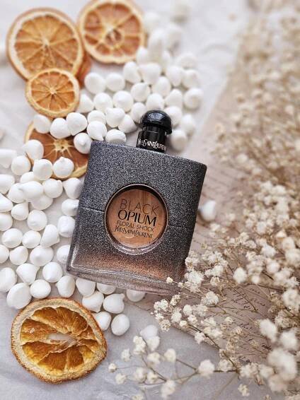 Black Opium Floral Shock Yves Saint Laurent pro ženy