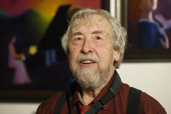 Obrazem: Rozzářené malby Jaromíra Šofra