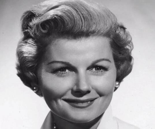 Barbara Billingsley Biography - Facts, Childhood, Family Life & Achievements