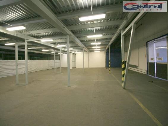 Pronájem skladového prostoru 460 m², U Prioru, Praha - Ruzyně