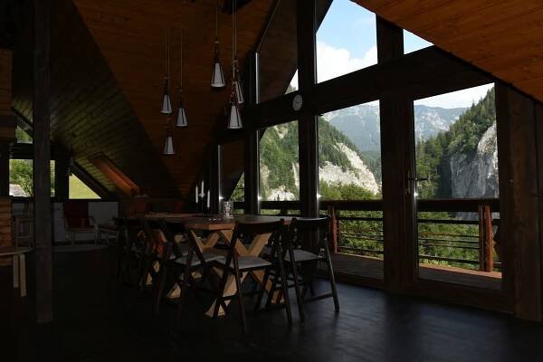 Piatra Craiului National Park Aquatron 4×100