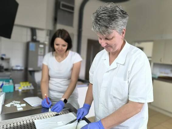 Pacienta neznáme, jeho diagnózu ano. Práce na patologii je jako laboratorní detektivka. | Pardubická nemocnice