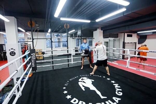 FOTO: Dracula Gym a Šport Zóna v Sásovej po vyše mesiaci od otvorenia