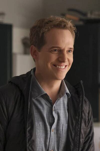 A Million Little Things - The Talk - Z filmu - Chris Geere