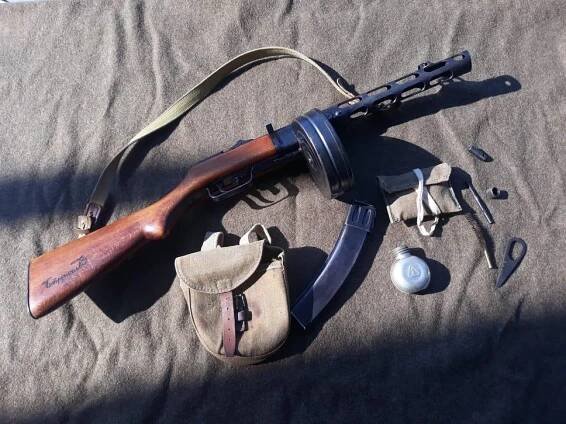 Expanzní samopal PPŠ-41