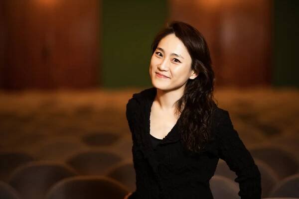 Han-Na Chang Conductor Official Website
