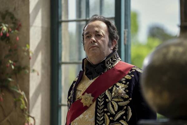 Hugh Sachs as Brimsley queen charlotte