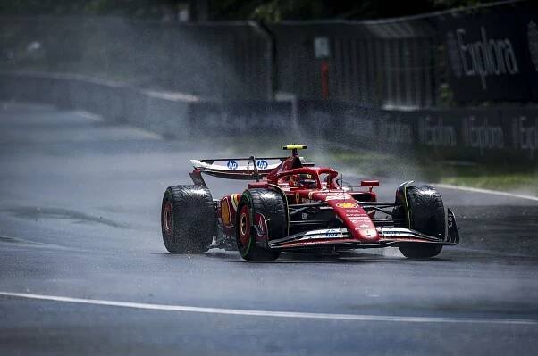 Formule.cz - Počasí se nezlepšilo, Astony na čele 