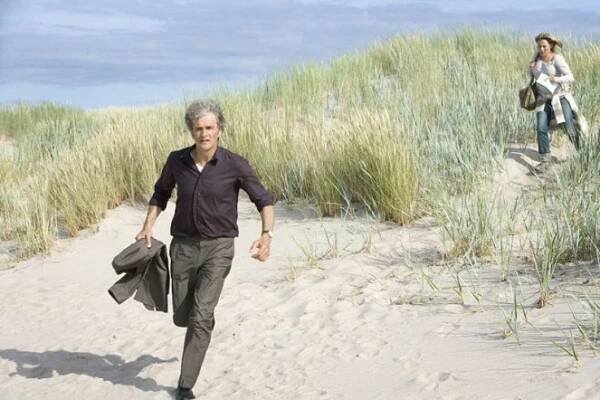 Der Kommissar und das Meer - Schwarzer Engel - Z filmu - Walter Sittler, Frida Hallgren