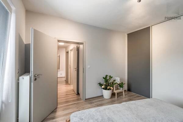 Prodej bytu 3+kk s terasou, 85m 2 , Moravany - náhled 18