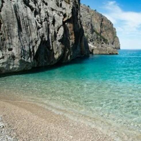 Mallorca: Sa Calobra / Cala Tuent so šnorchlovaním a SUP | GetYourGuide