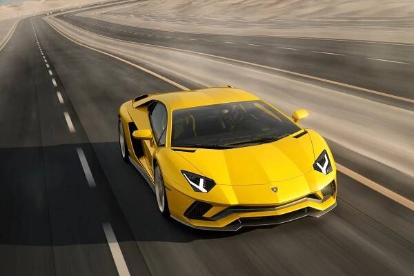 Lamborghini Aventador