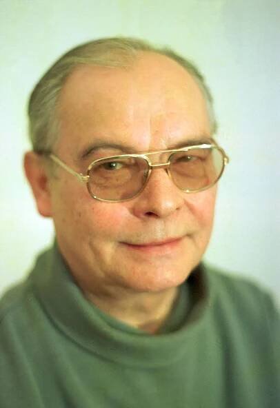 Herec, režisér, loutkoherec, autor divadelních loutkových her, divadelní pedagog Josef Pehr zemřel v srpnu roku 1986 tři dny po svých 67 narozeninách. 
