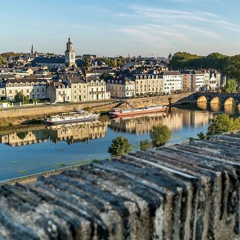 Panoramic view of the Maine river and the Doutre district