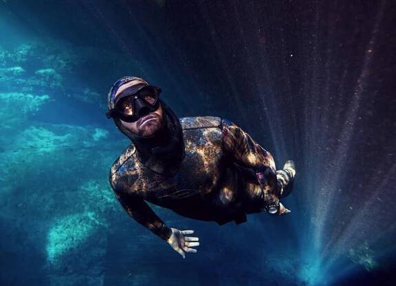Free Diver – NEELDIVING – SCUBA DIVING FOR BEGINNERS