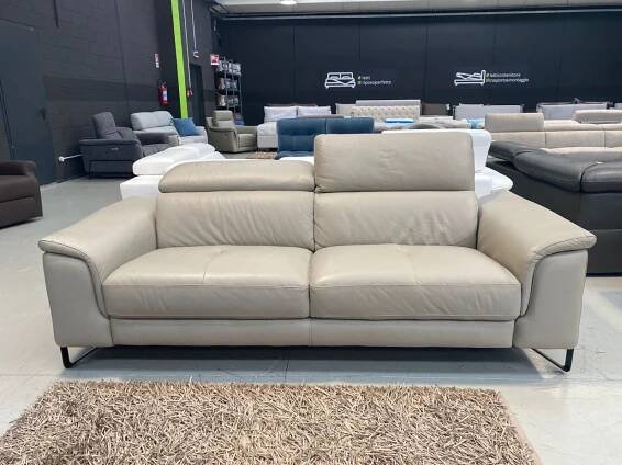 Vendita di divani, divani letto, poltrone e pouf outlet | Outlet Salotti