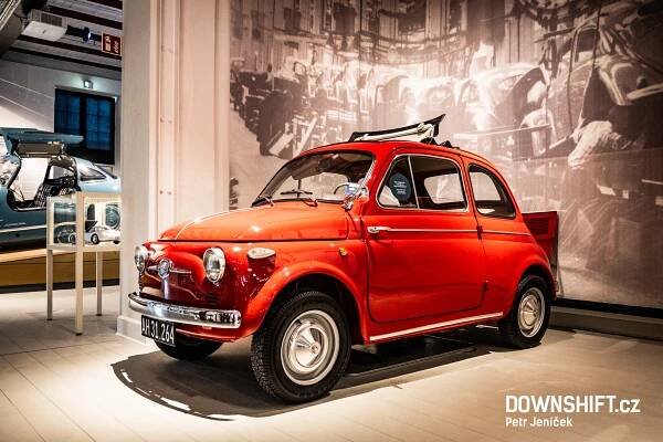 Classic Car House – Downshift.cz