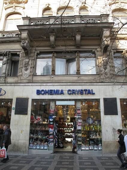 OZNÁMENÍ KAPITULACE RAKOUSKO-UHERSKA – Na domě čp.835 Václavské nám. 13 Praha 1 Nové Město – Pamětní desky v Praze