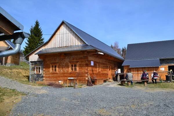 Lačnov - Vařákovy paseky -... - Muzeum