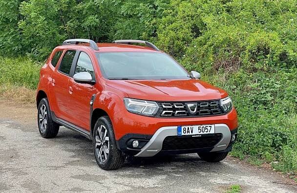 TEST: Dacia Duster TCe 150 EDC (2022) | MOTORVIZE.cz