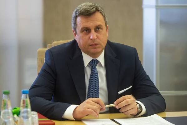 Danko by investoval za požičané, podľa Trubana treba systémové riešenia