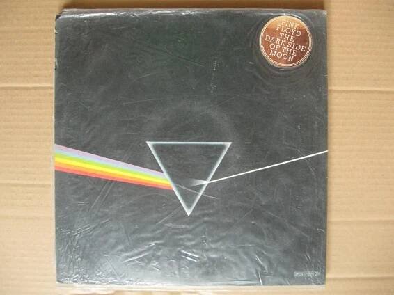 LP deska - Pink Floyd - Dark side of the moon 1973 obal nálepka - Hudba