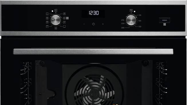 Ovládací panel multifunkční horkovzdušné trouby Electrolux EOD5H70X_10