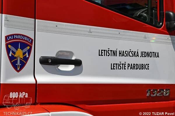 VHJ letiště Pardubice - RZA - MB Atego 1328 - TECHNIKAIZS.cz