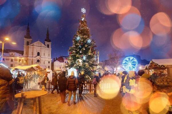 Zažijte Vánoce na Vysočině: vánoční trhy, bruslení pod širým nebem i světelný adventní kalendář