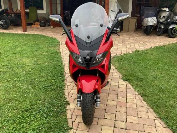 Gilera Nexus 500.