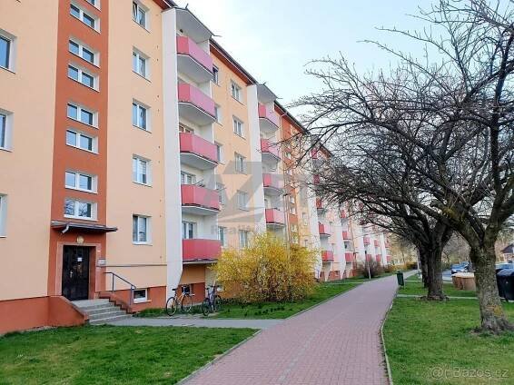 Prodej bytu 3+1 v osobním vlastnictví, 65m2 Uničov, Hrdinů - inzerát č.13046108