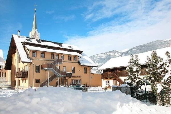 Lyžování v Alpách s českým servisem » Hotel Oberwirt 