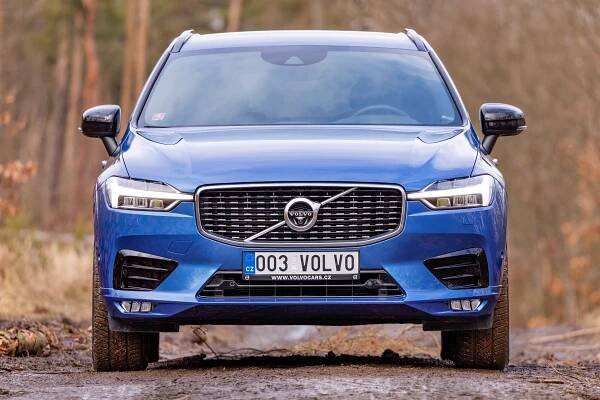 Test Volva XC60: Opravdu rodinné SUV neoslní výkonem, ale jinak funguje naprosto bezchybně. A je mimořádně bezpečné