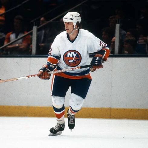 Where does NY Islanders legend Mike Bossy rank among franchise hat trick leaders?