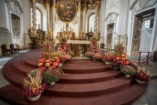 Rozkvetlé památky obohatila série komentovaných prohlídek ~ Svaz květinářů a floristů ČR