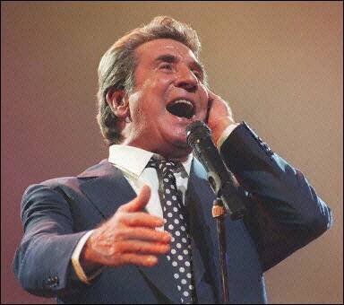Gilbert Becaud
