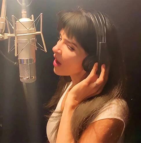 Lisa Andrea Torres - American Jazz singer/songwriter