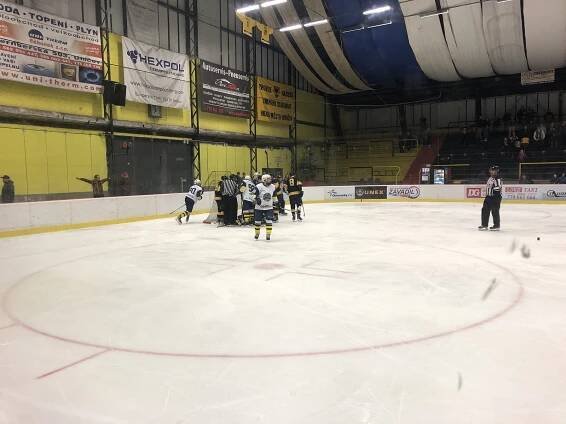 FOTO: Uničov na pokraji vyřazení. Úvodní duel play-off nezvládl