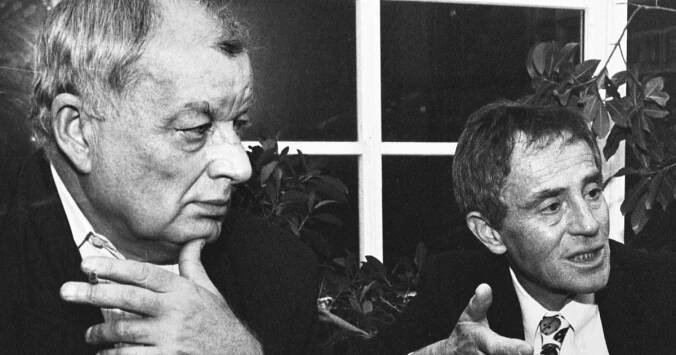 Josef Topol: Hodina lásky. Hra o ničivé síle času, o marné snaze člověka vzdorovat mu jakýmikoliv prostředky, i láskou