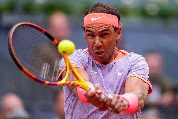 Macháč a Menšík prošli do 2. kola turnaje v Madridu, vyhrál i Nadal