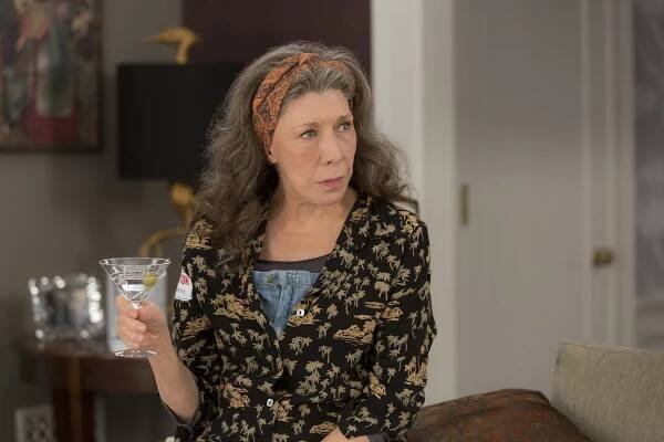Grace a Frankie - Vitamix - Z filmu - Lily Tomlin