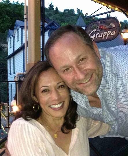Kamala Harris and Douglas Emhoff 