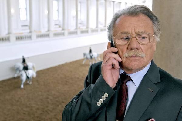 Das Glück dieser Erde - Gestüt in Gefahr (E03) (2011) | Galerie - Promo | ČSFD.cz