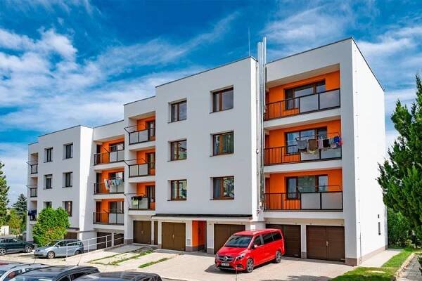 Zateplení fasády panelového domu od 900 Kč Brno, Líšeň Fasády Šimek • Firmy.cz