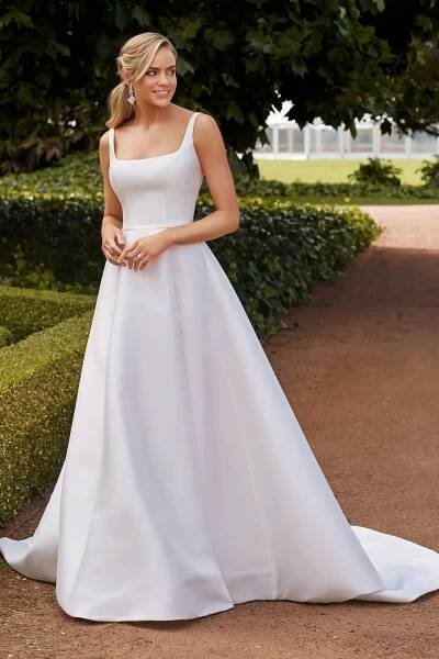 Pronovias
