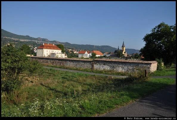 Libochovany – fotografie / hrady-zriceniny.cz