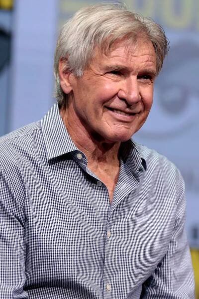 Soubor:Harrison Ford 2017 crop.jpg – Wikipedie