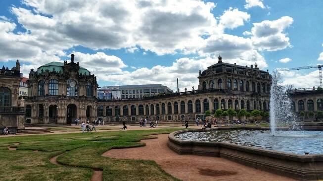 zamok-zwinger