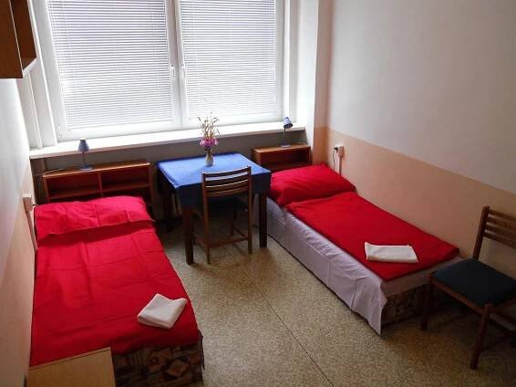 Hostel Modrá